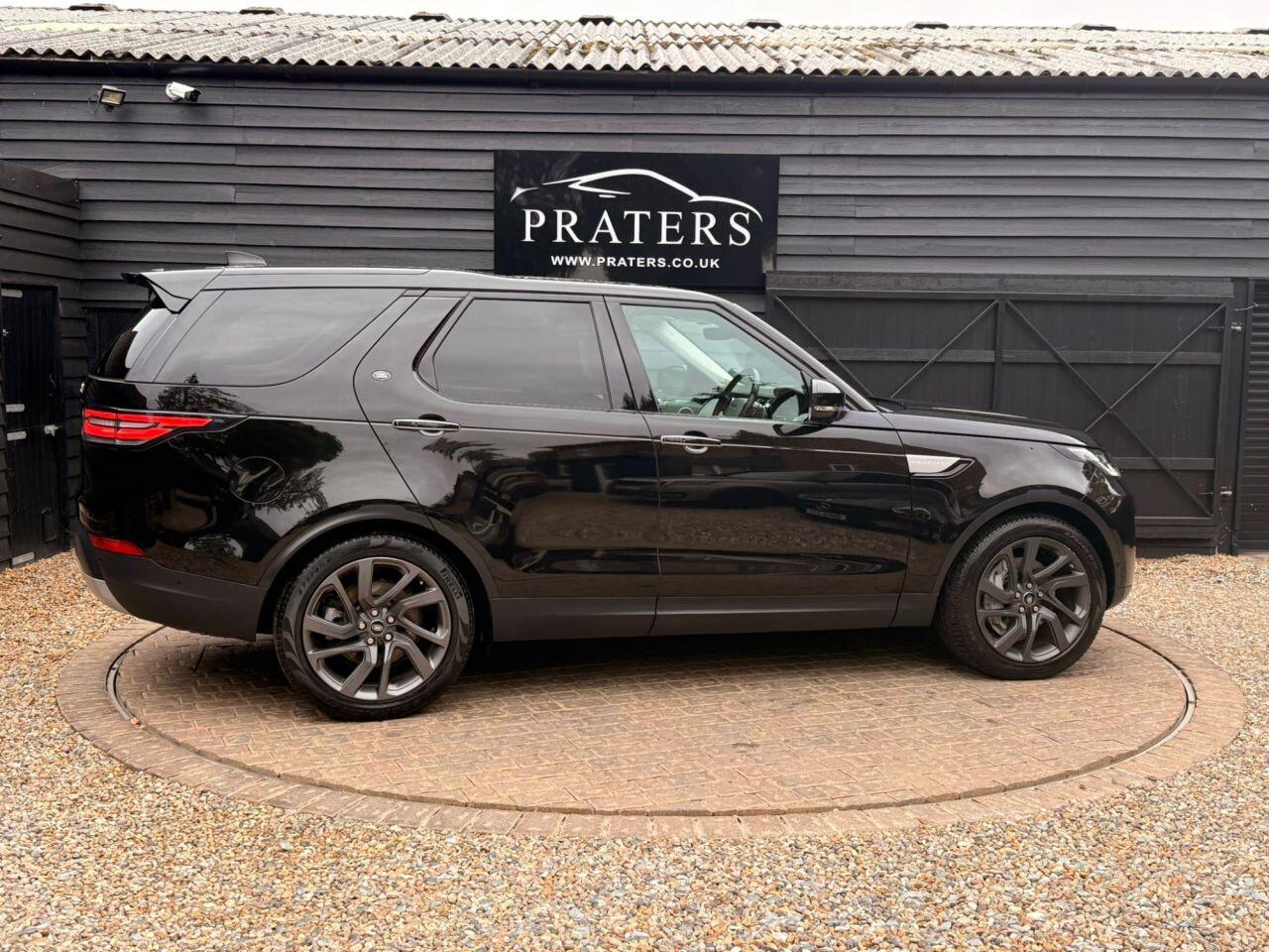 Land Rover Discovery view 26