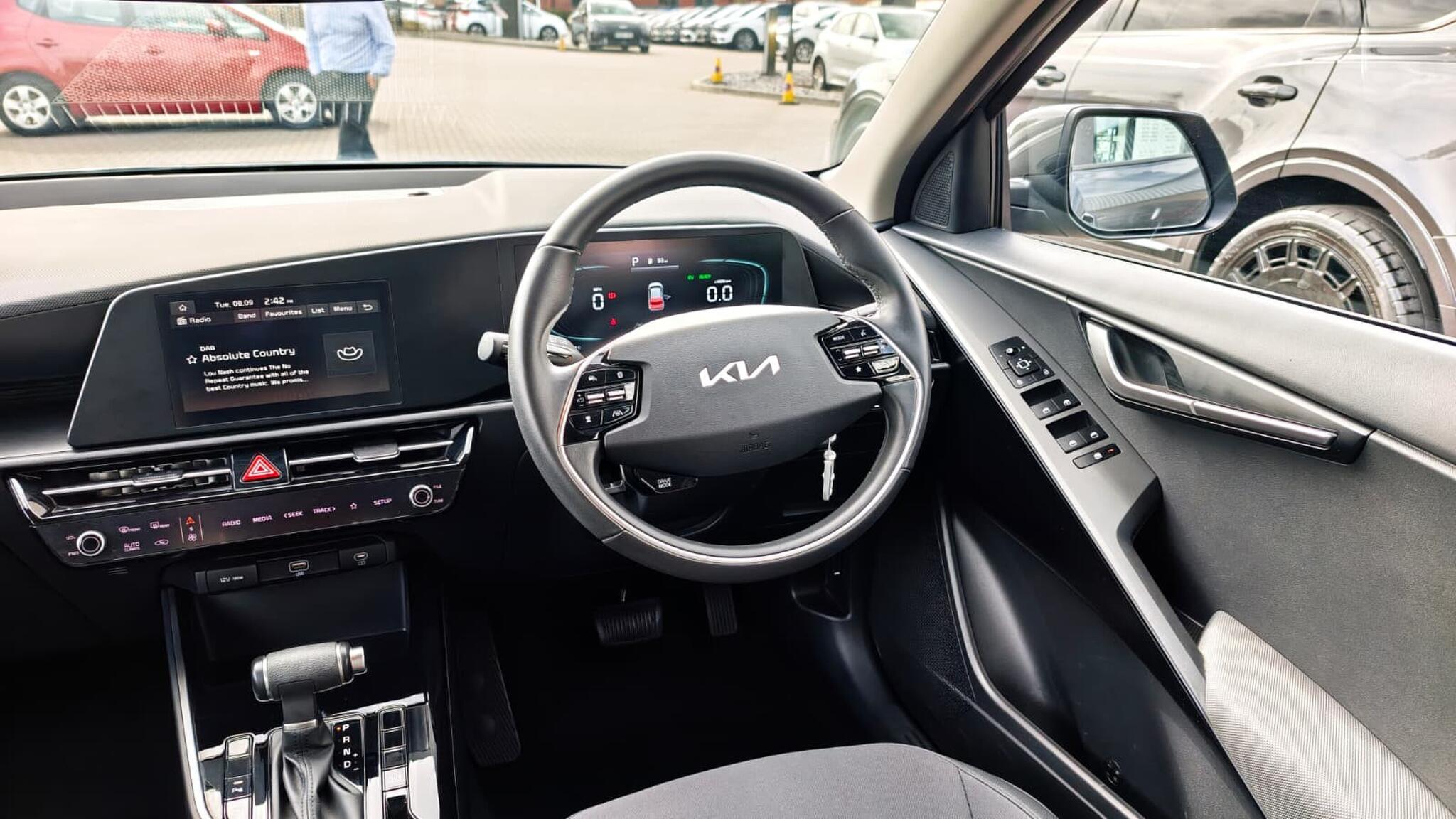 Kia Niro view 11
