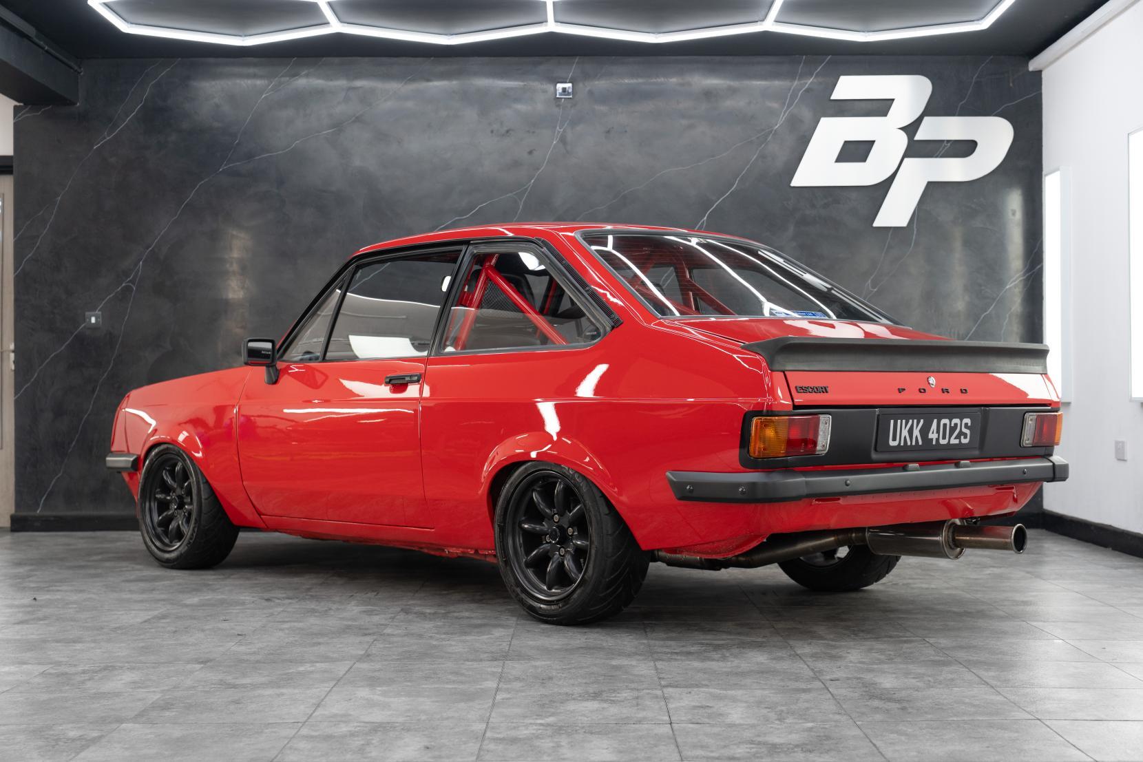 Ford Escort view 2