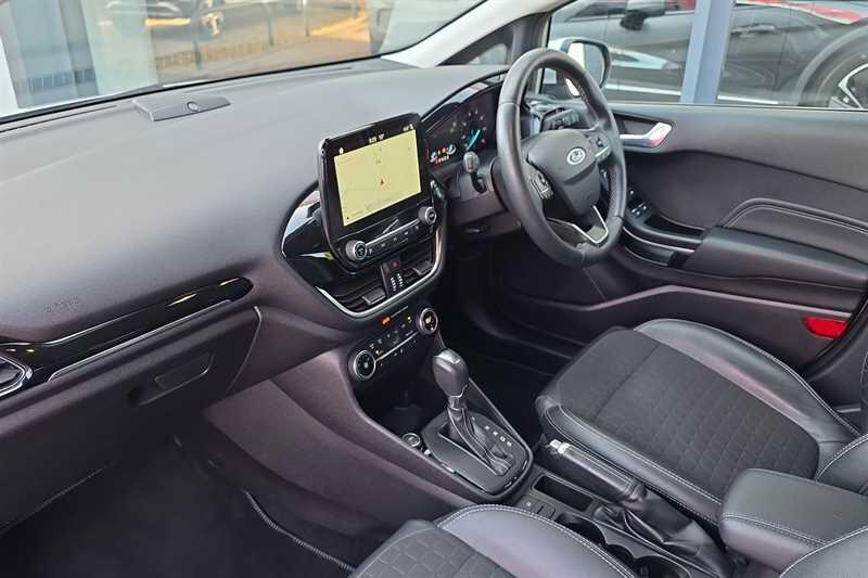 Ford Fiesta view 13