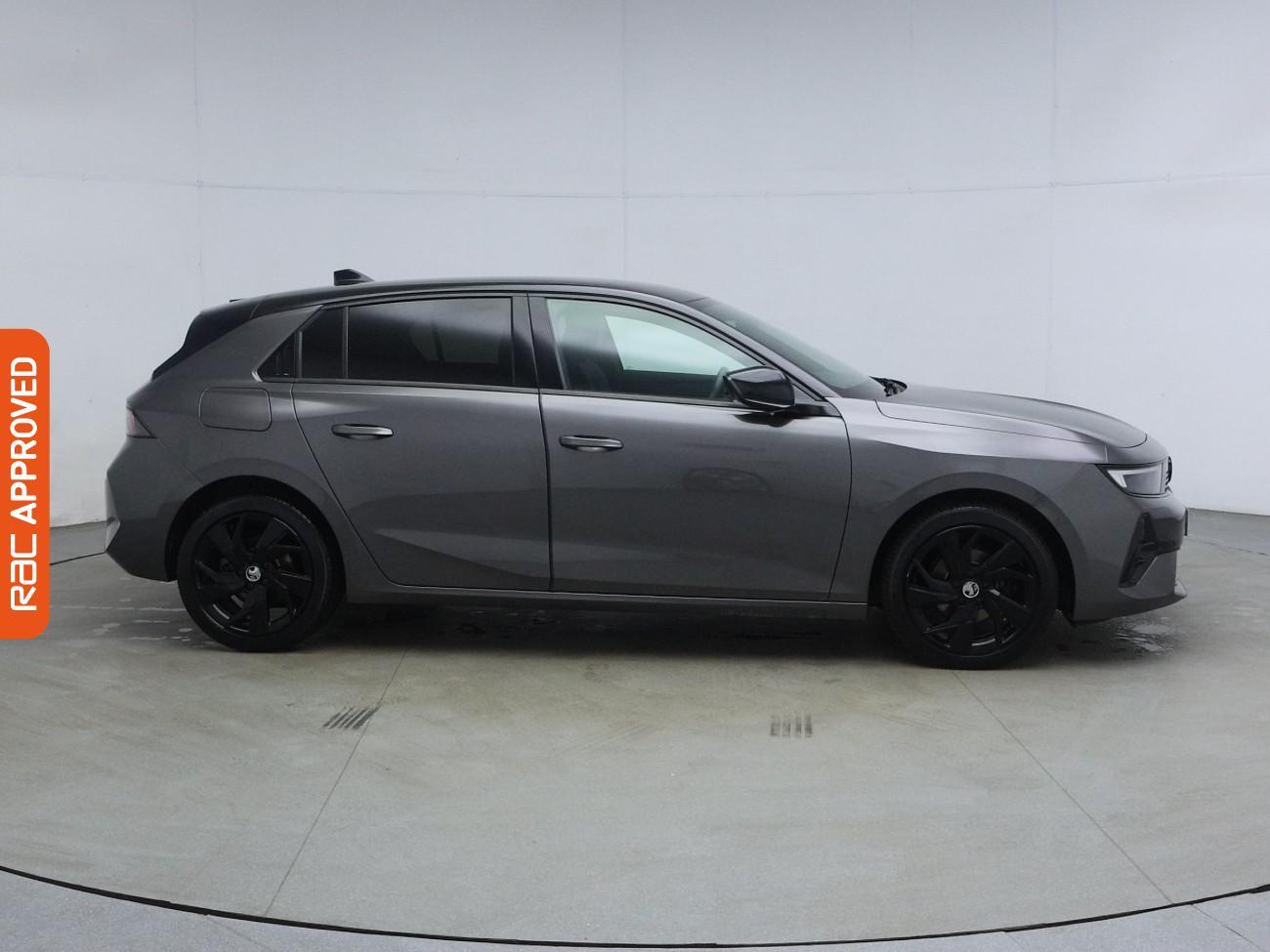 Vauxhall Astra view 6