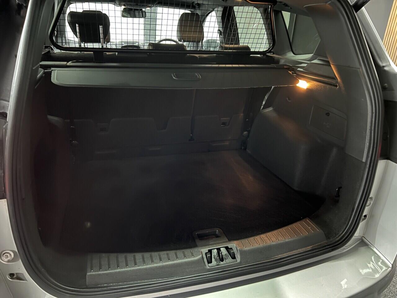 Ford Kuga view 46