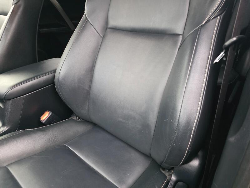 2016 Toyota RAV4 image 18