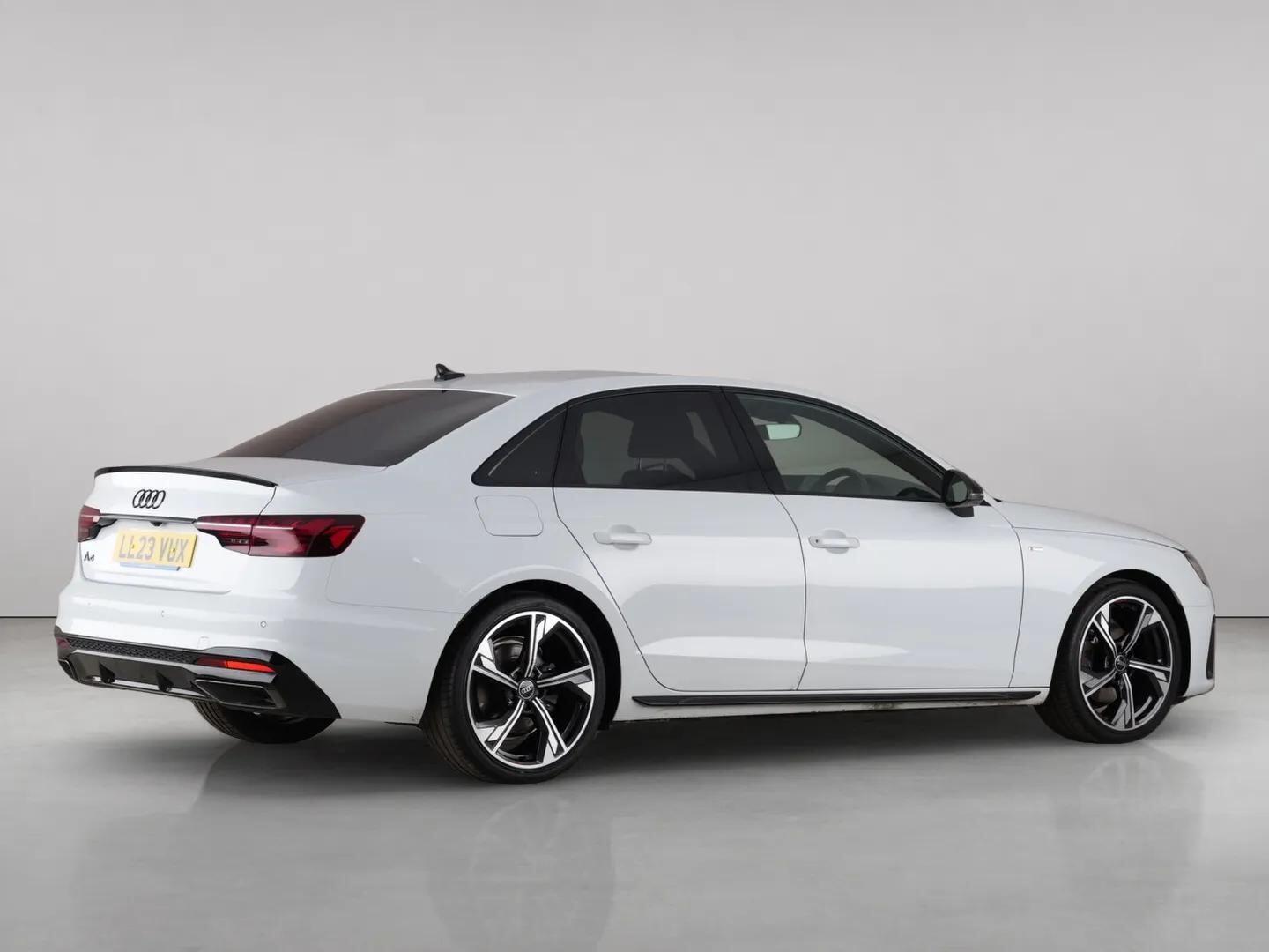 Audi A4 view 6