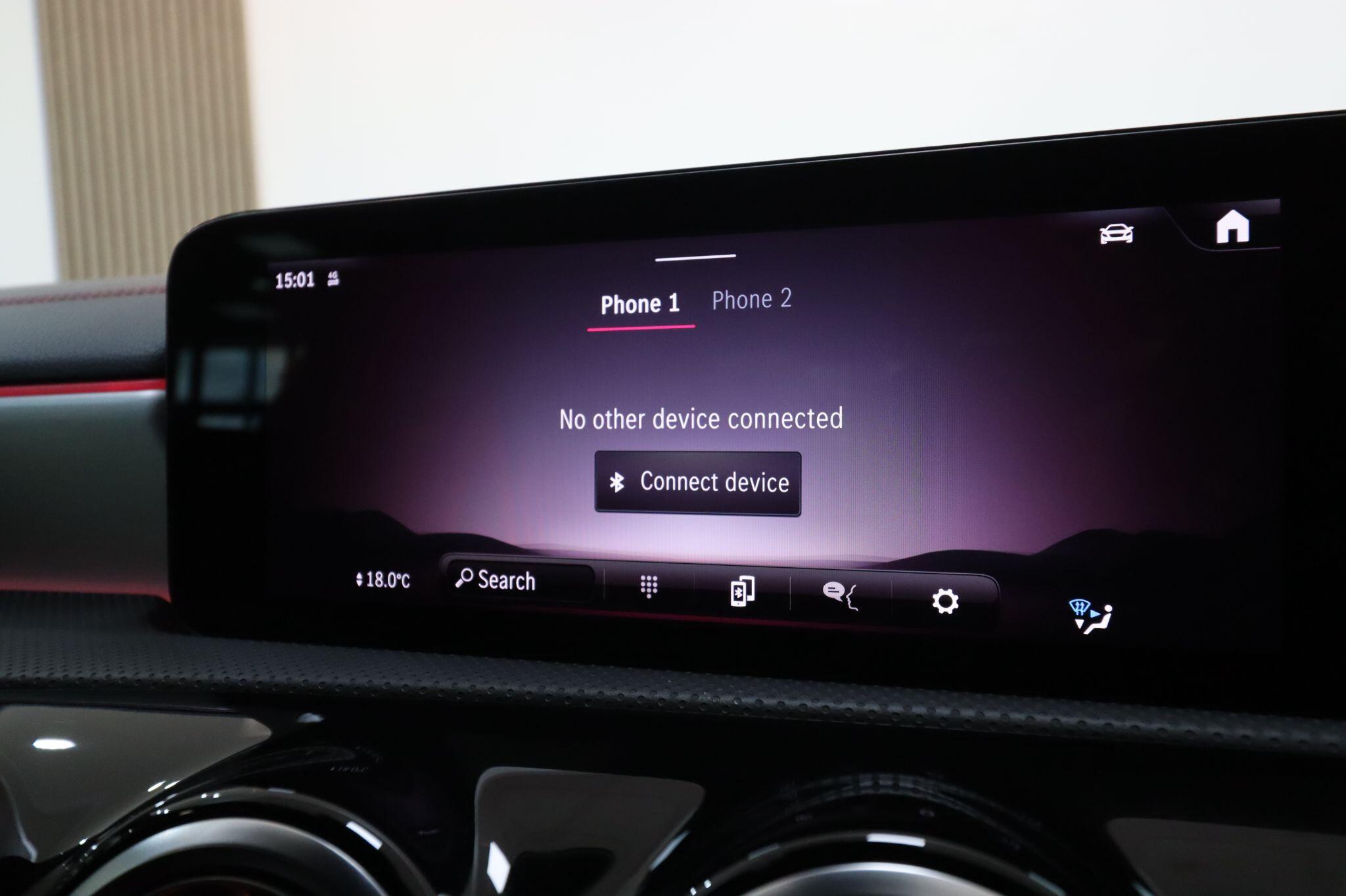 Mercedes-Benz Cla view 25