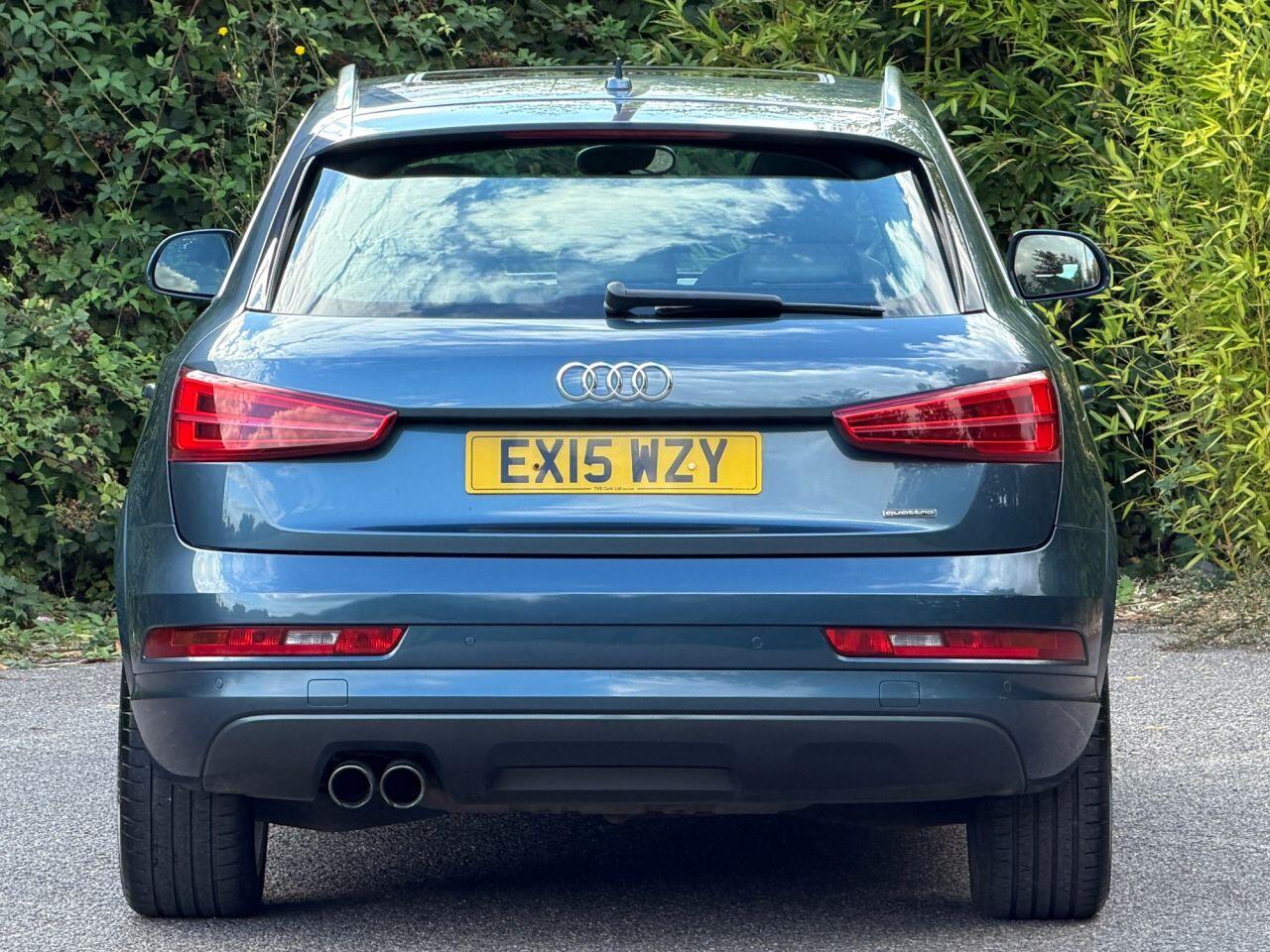 Audi Q3 view 6