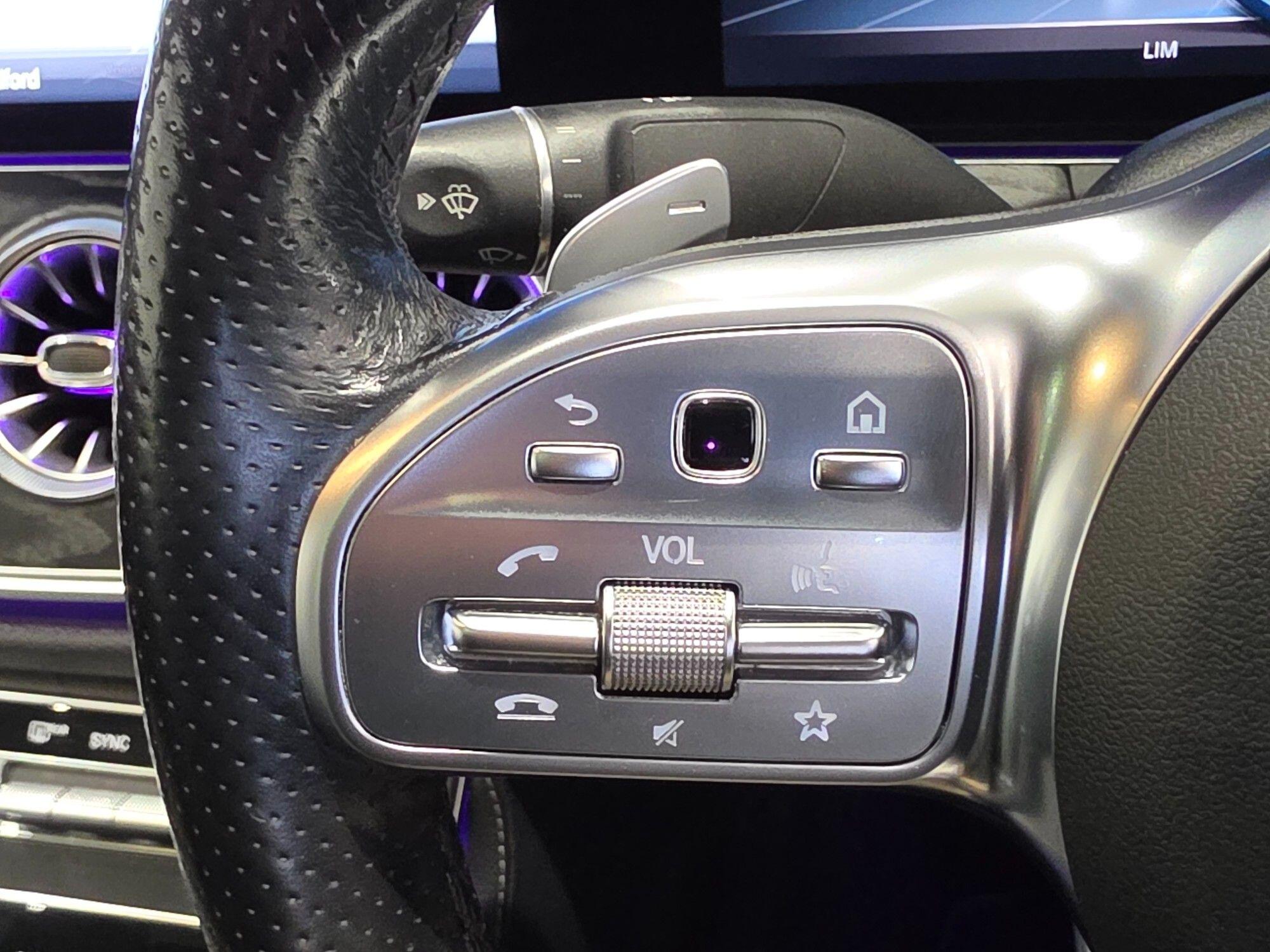 Mercedes-Benz E-Class view 111