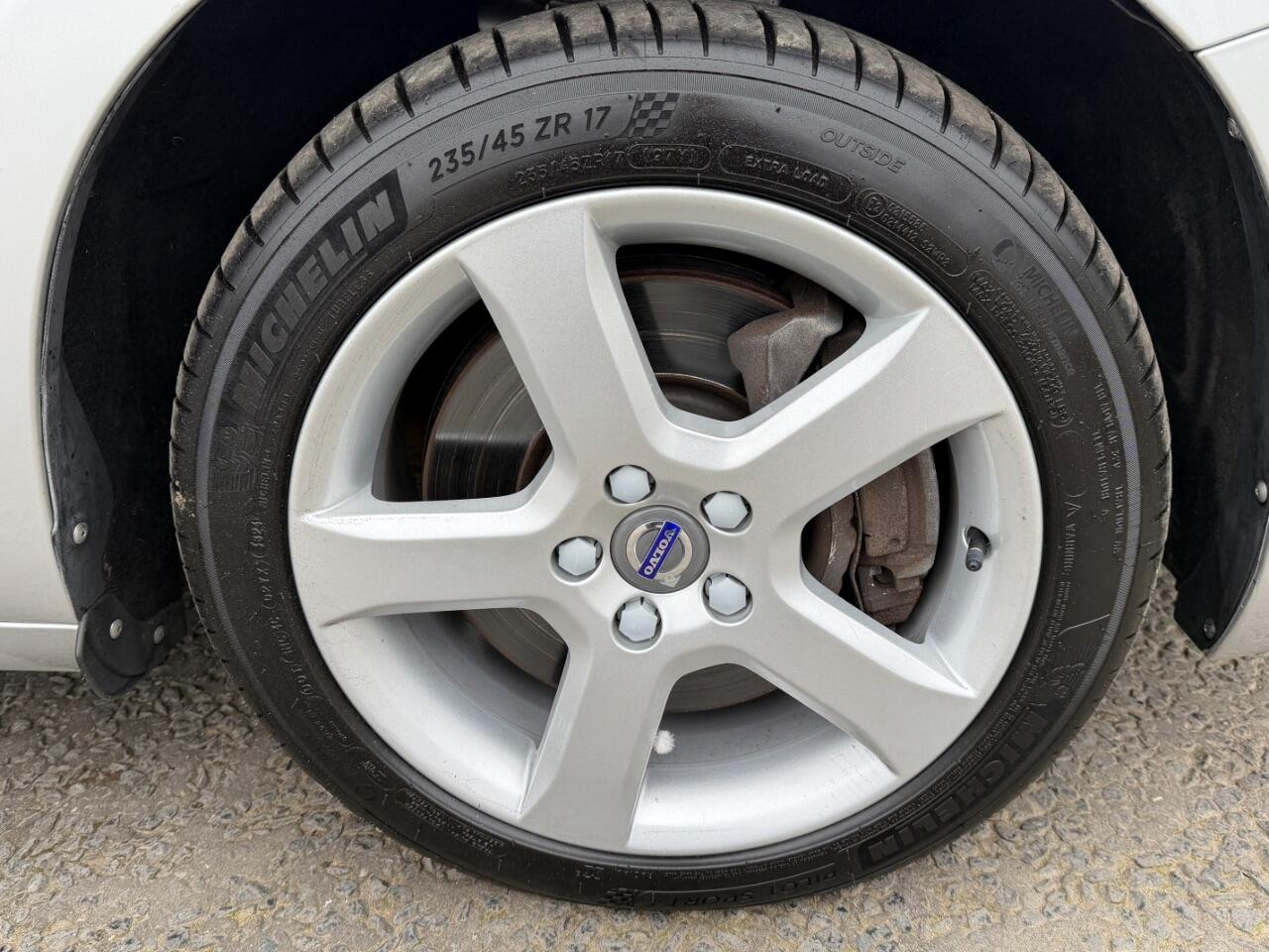 Volvo V60 view 27