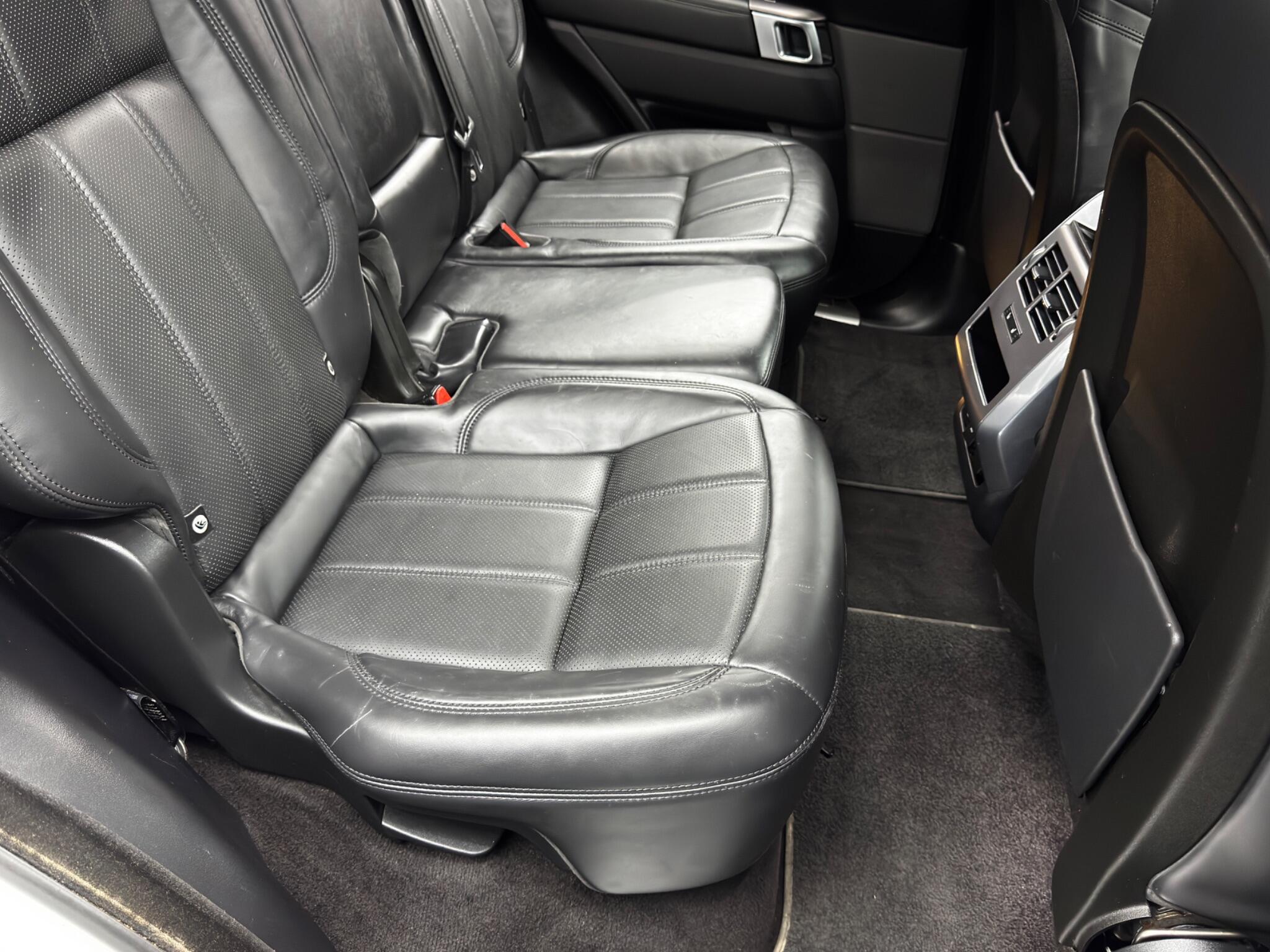 Land Rover Range Rover Sport view 16