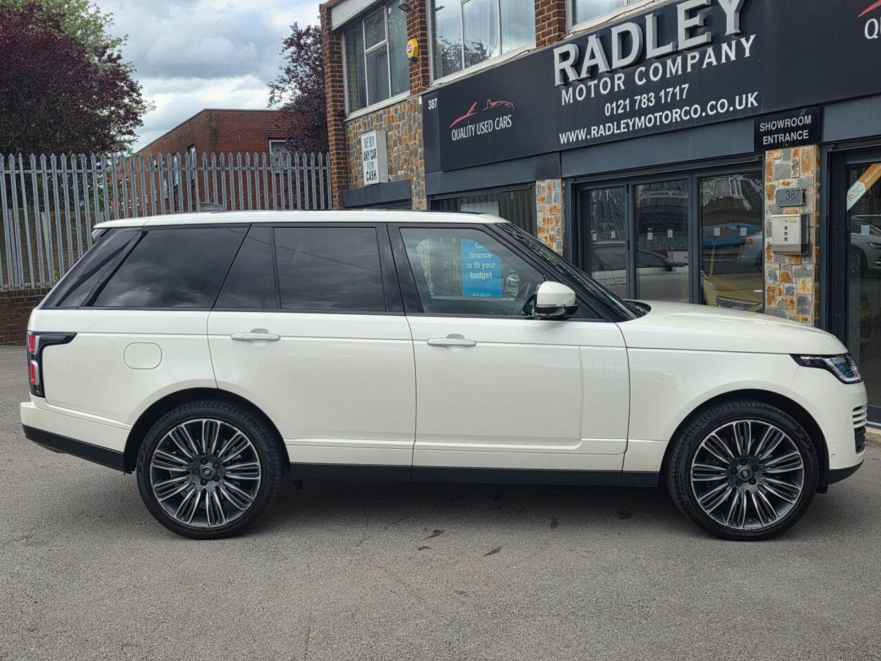 Land Rover Range Rover view 20