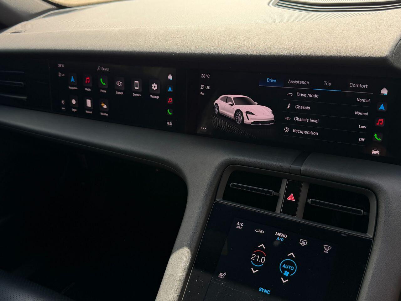 Porsche Taycan view 43