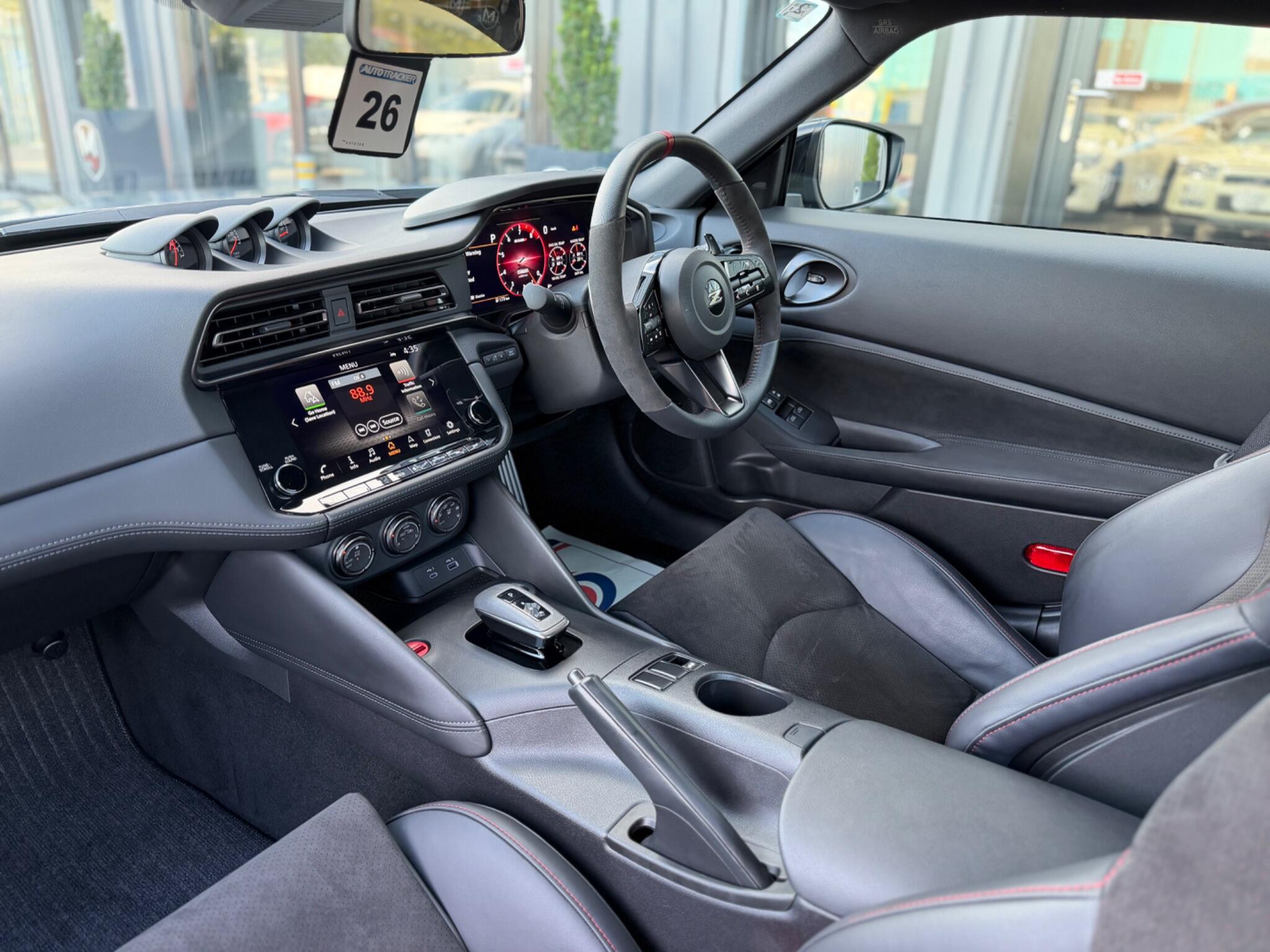 Nissan Fairlady view 42