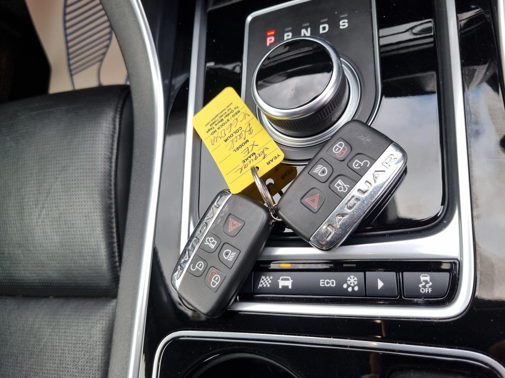 Jaguar Xe view 71