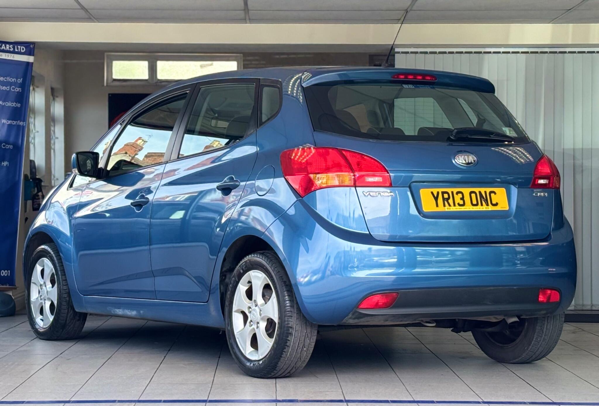 Kia Venga view 4