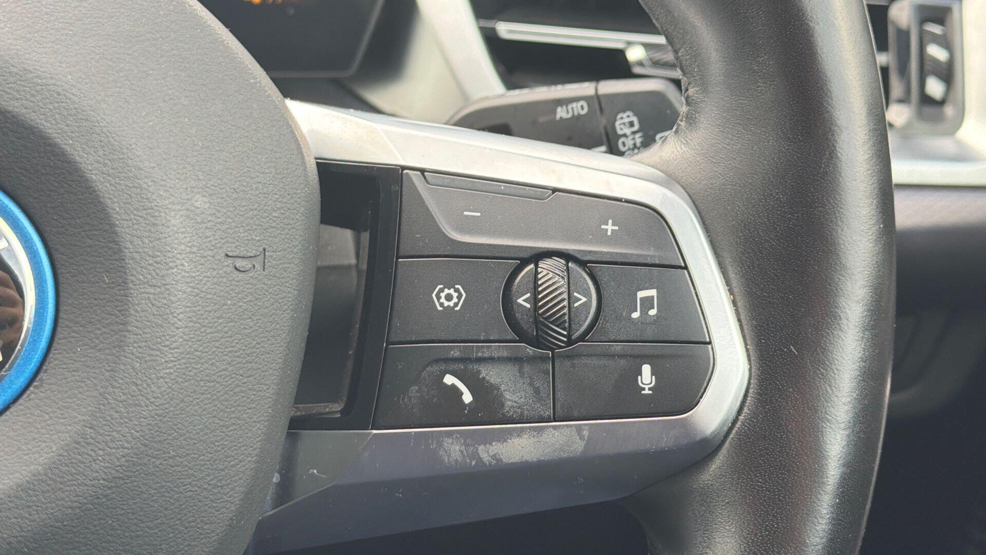 BMW Ix1 view 19