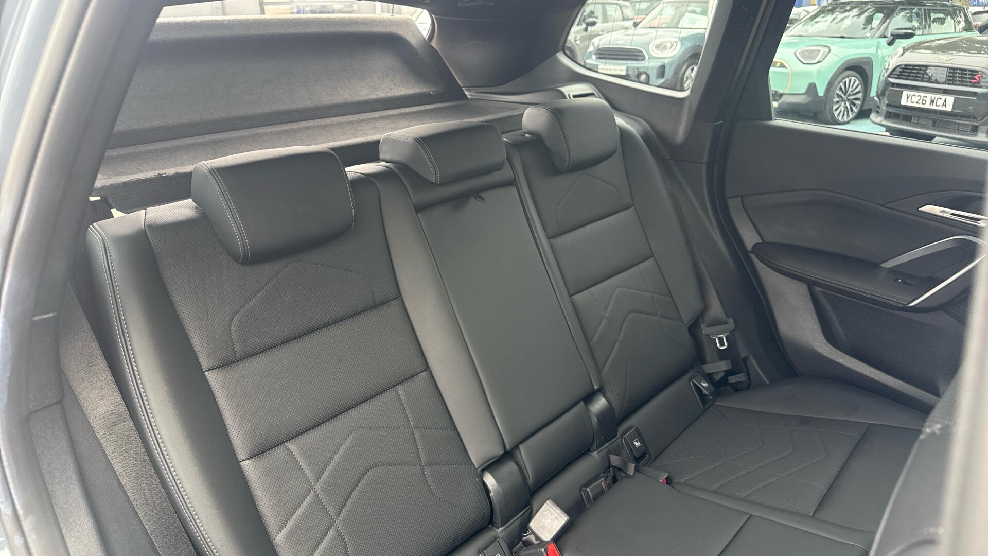 BMW X1 view 12