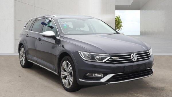 2016 Volkswagen Passat in Grey for sale