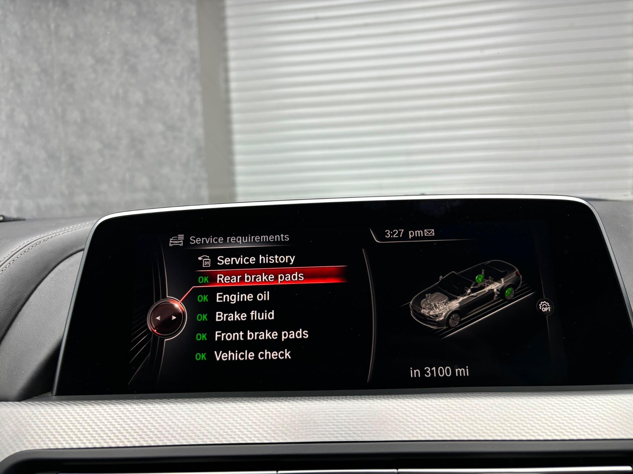 BMW 6 Series view 24