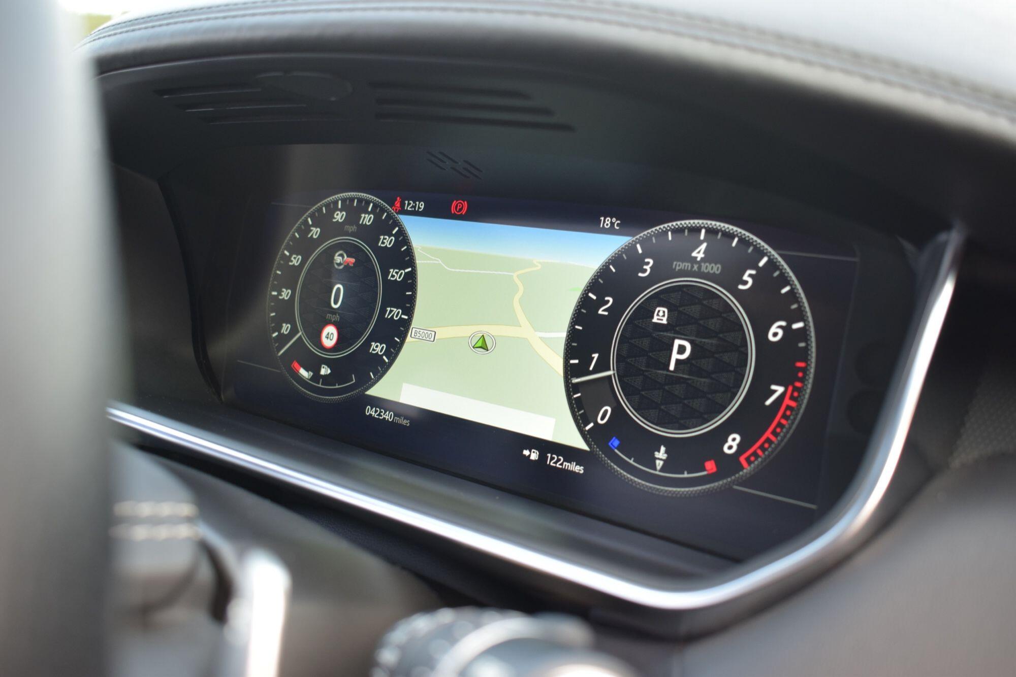 Land Rover Range Rover Sport view 13