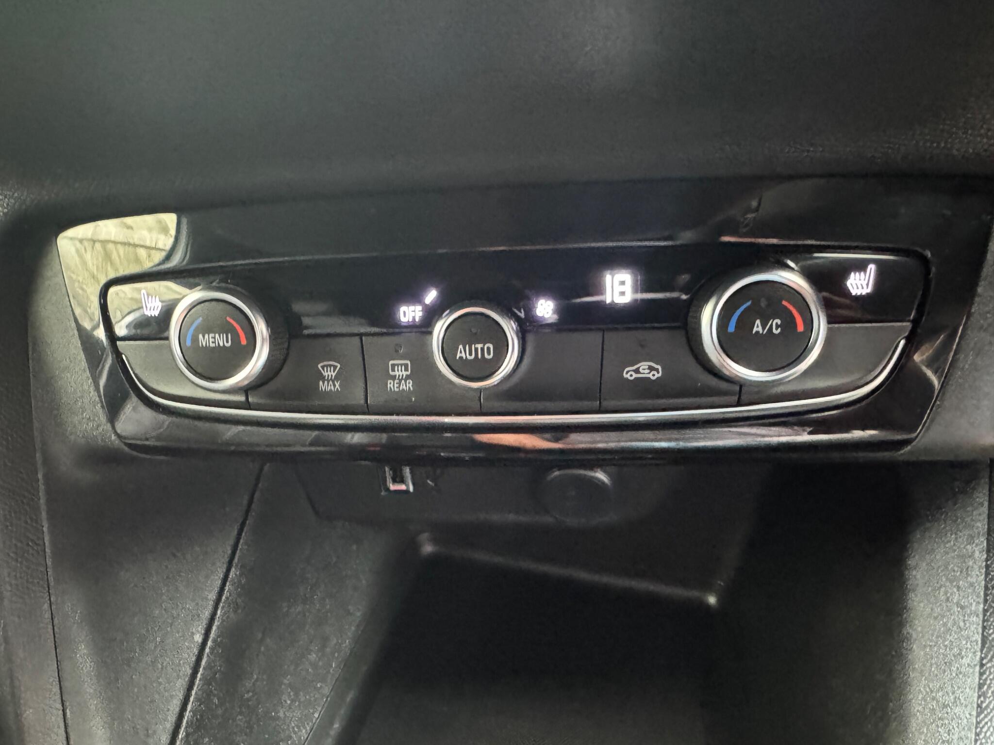 Vauxhall Corsa Electric view 28