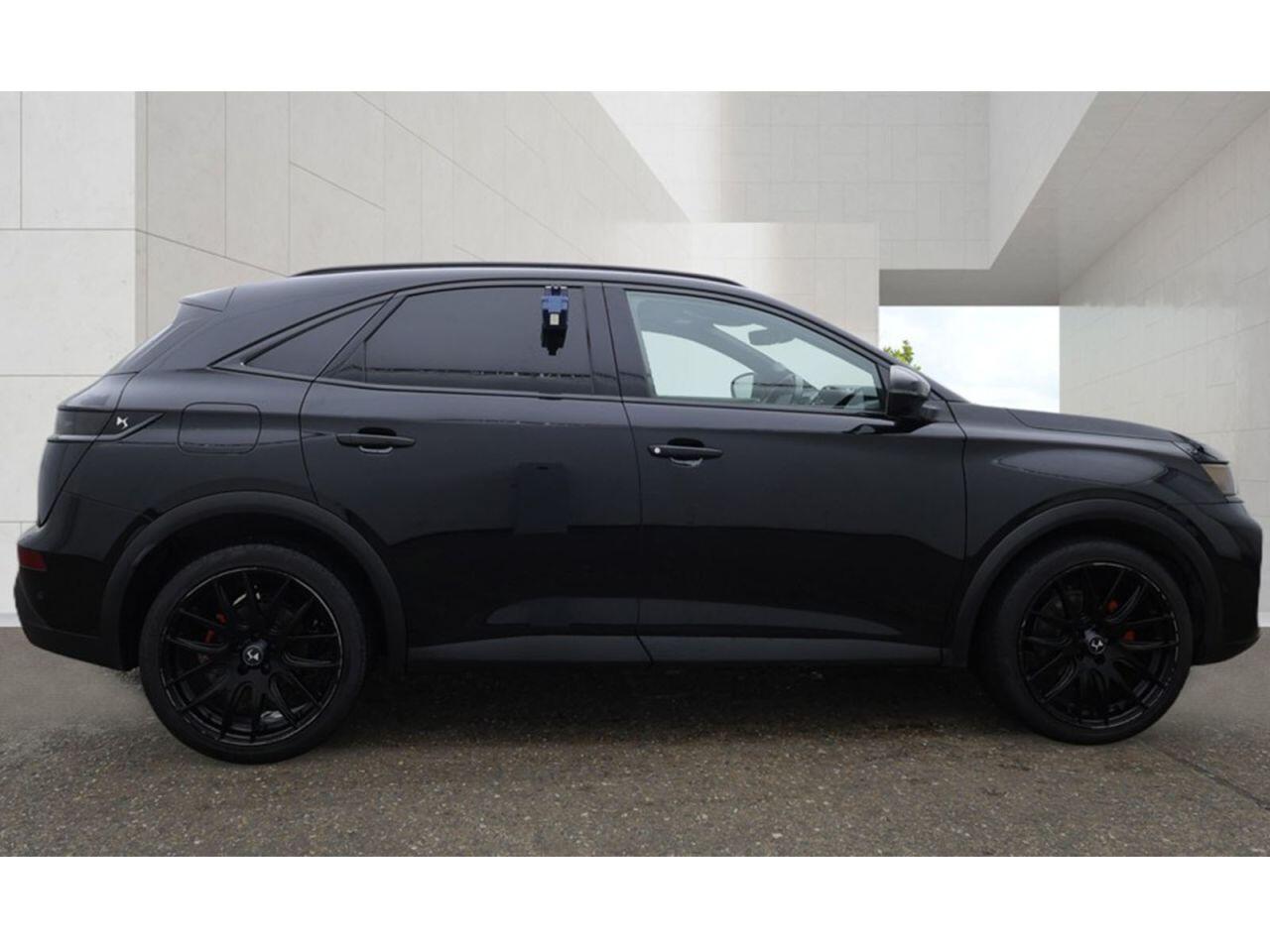 DS Automobiles DS 7 Crossback view 5
