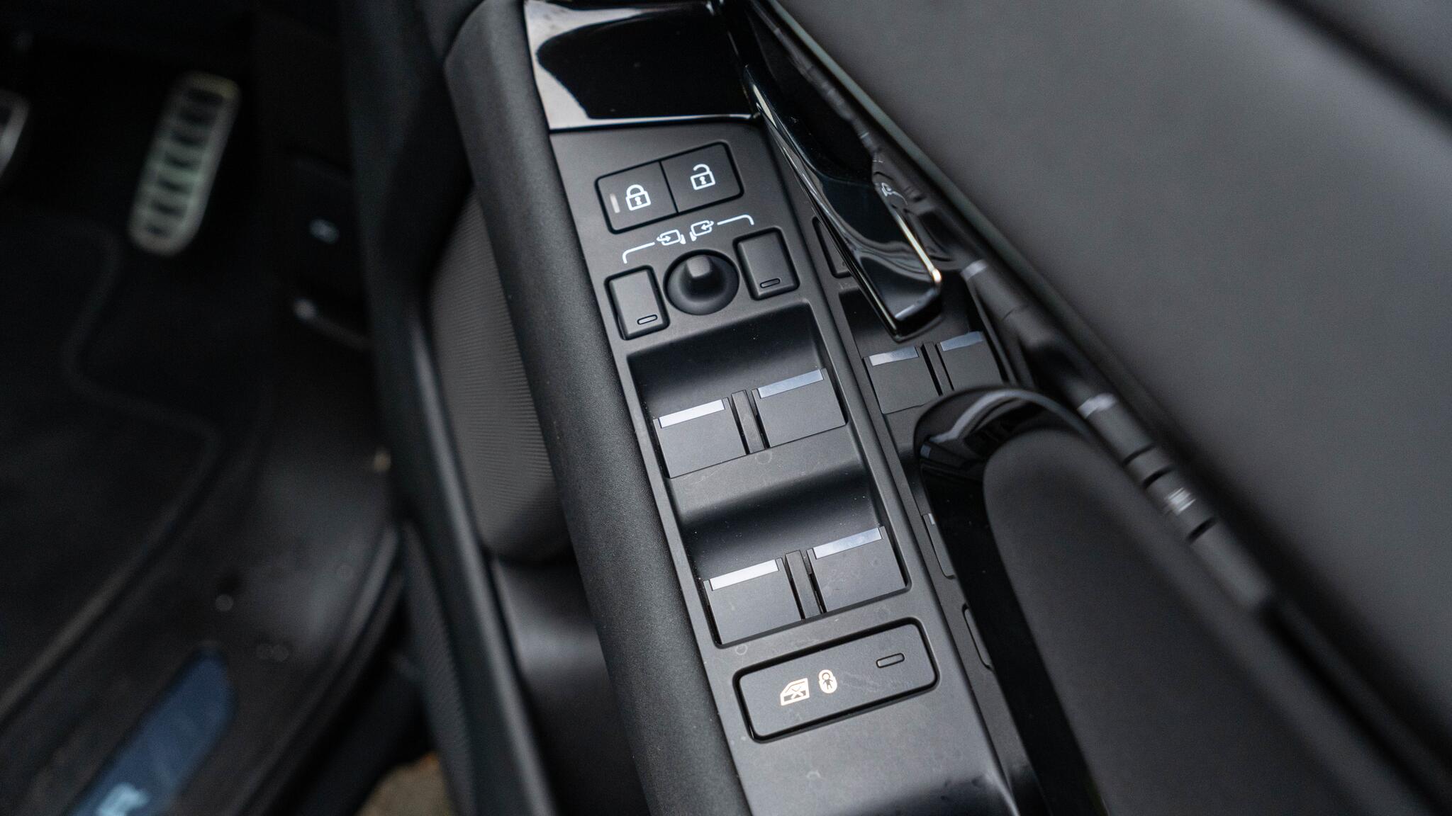 Land Rover Range Rover Evoque view 68