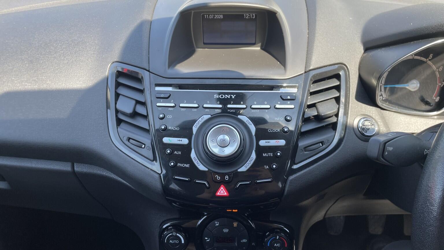Ford Fiesta view 43