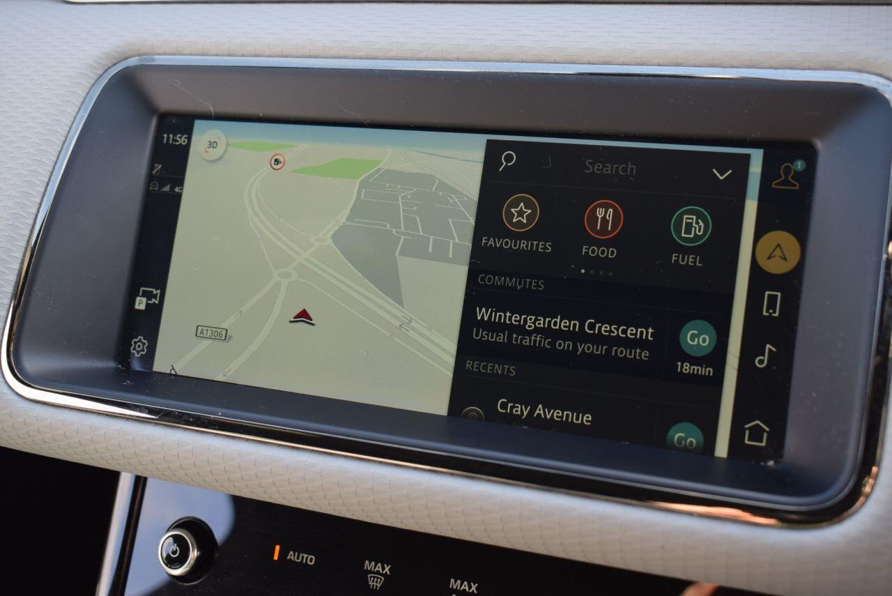Land Rover Range Rover Evoque view 4