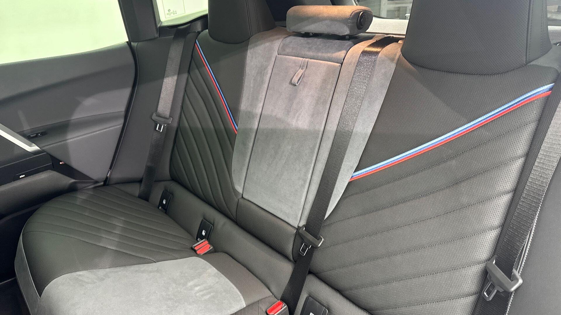 BMW iX view 12