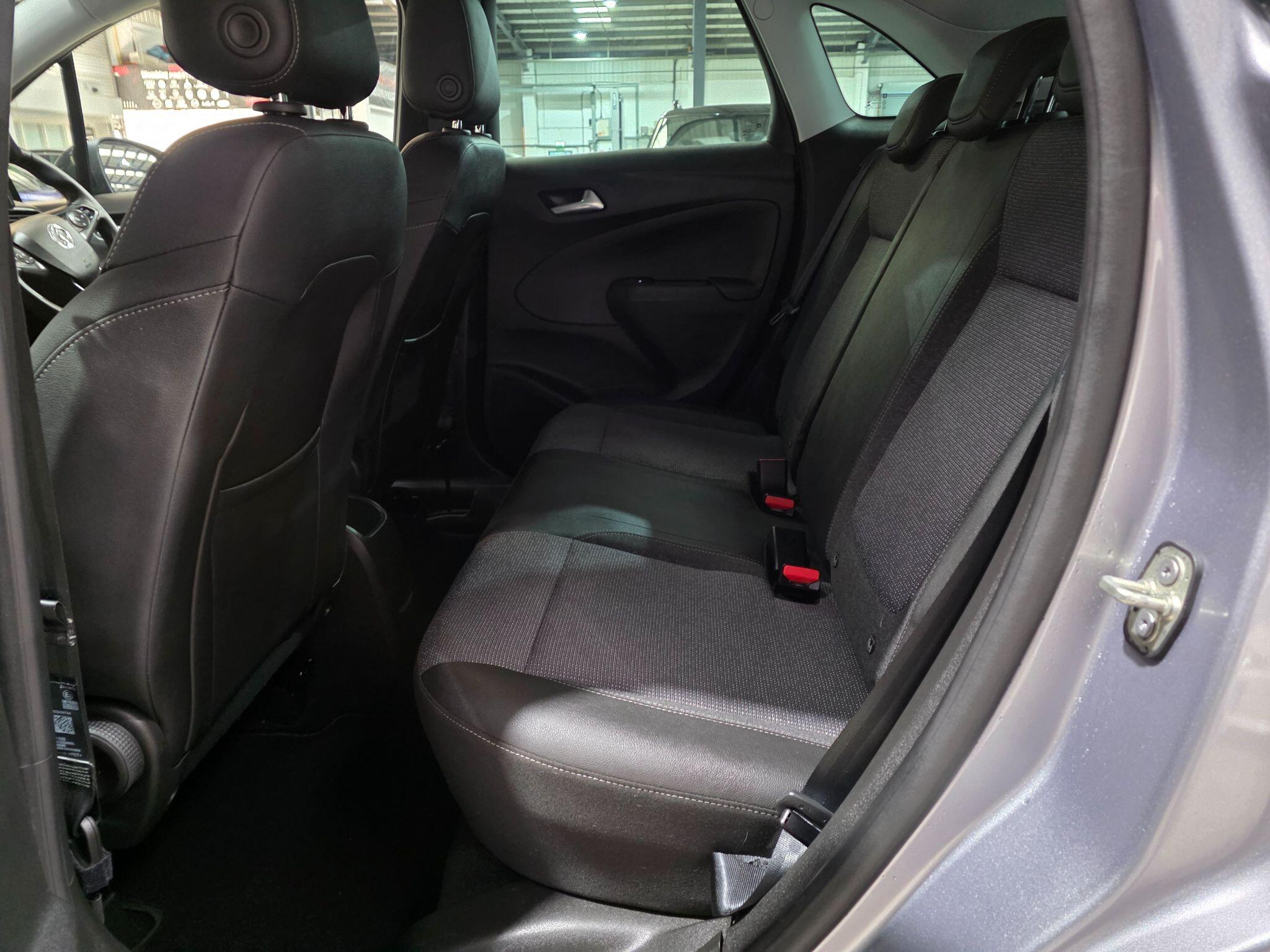 Vauxhall Crossland view 24