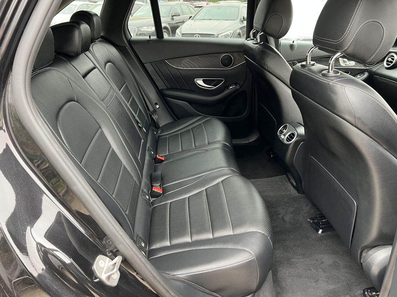 Mercedes-Benz GLC view 24