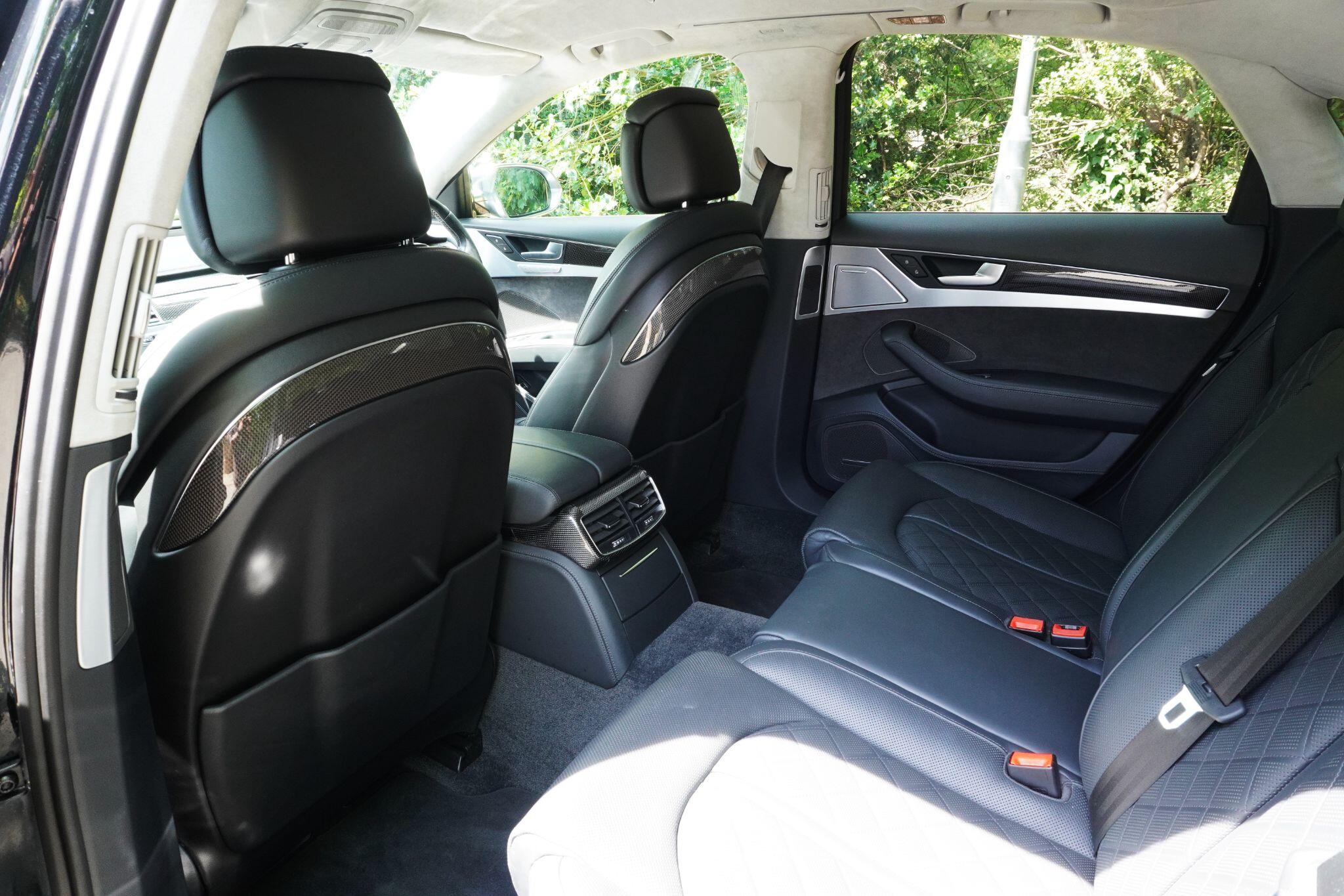 Audi S8 view 67