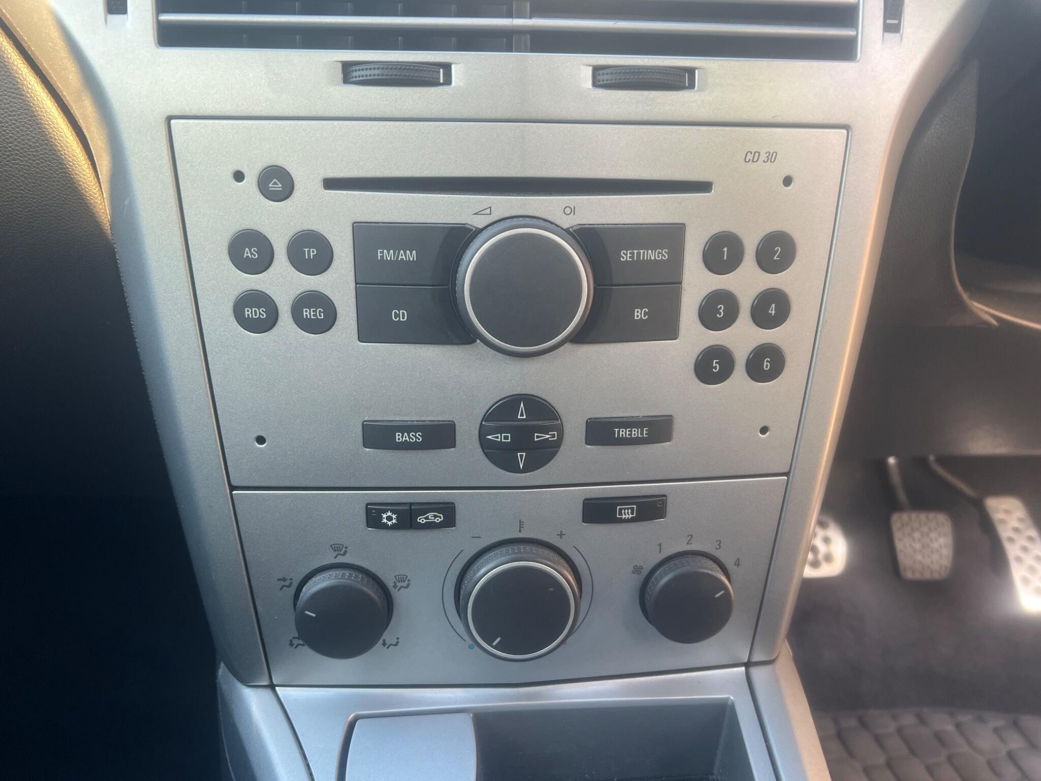 Vauxhall Astra view 23
