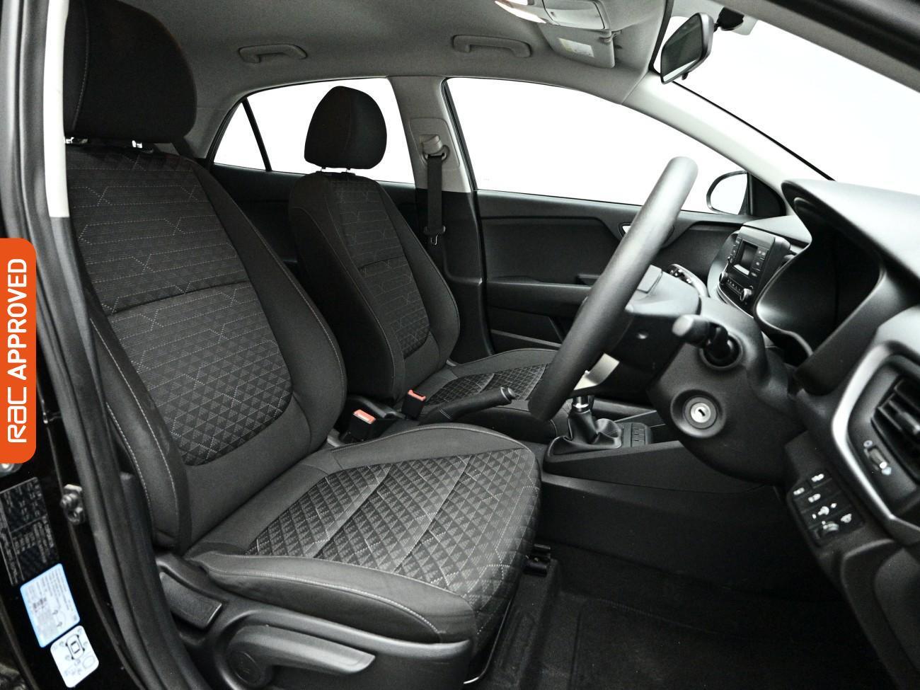 Kia Rio view 11