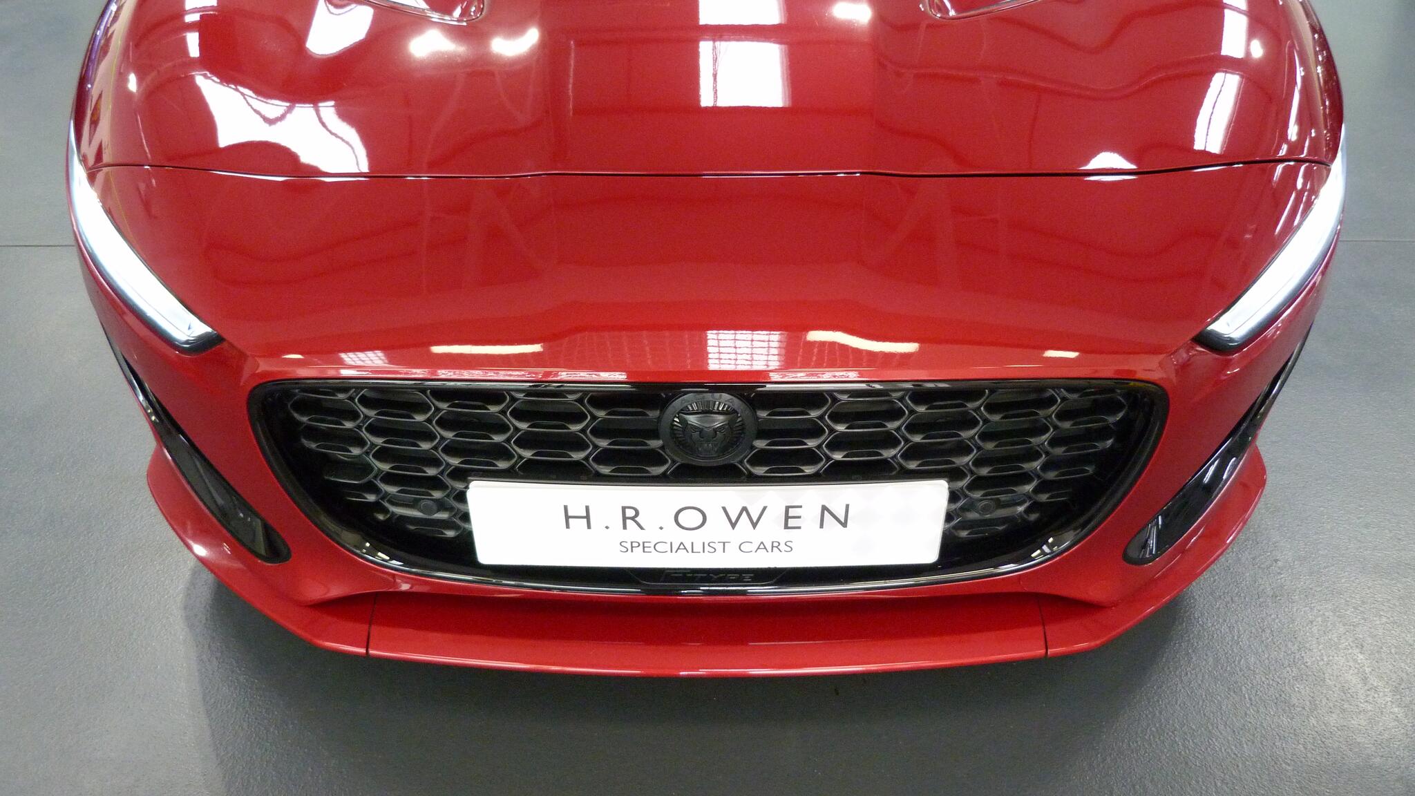 Jaguar F-Type view 41