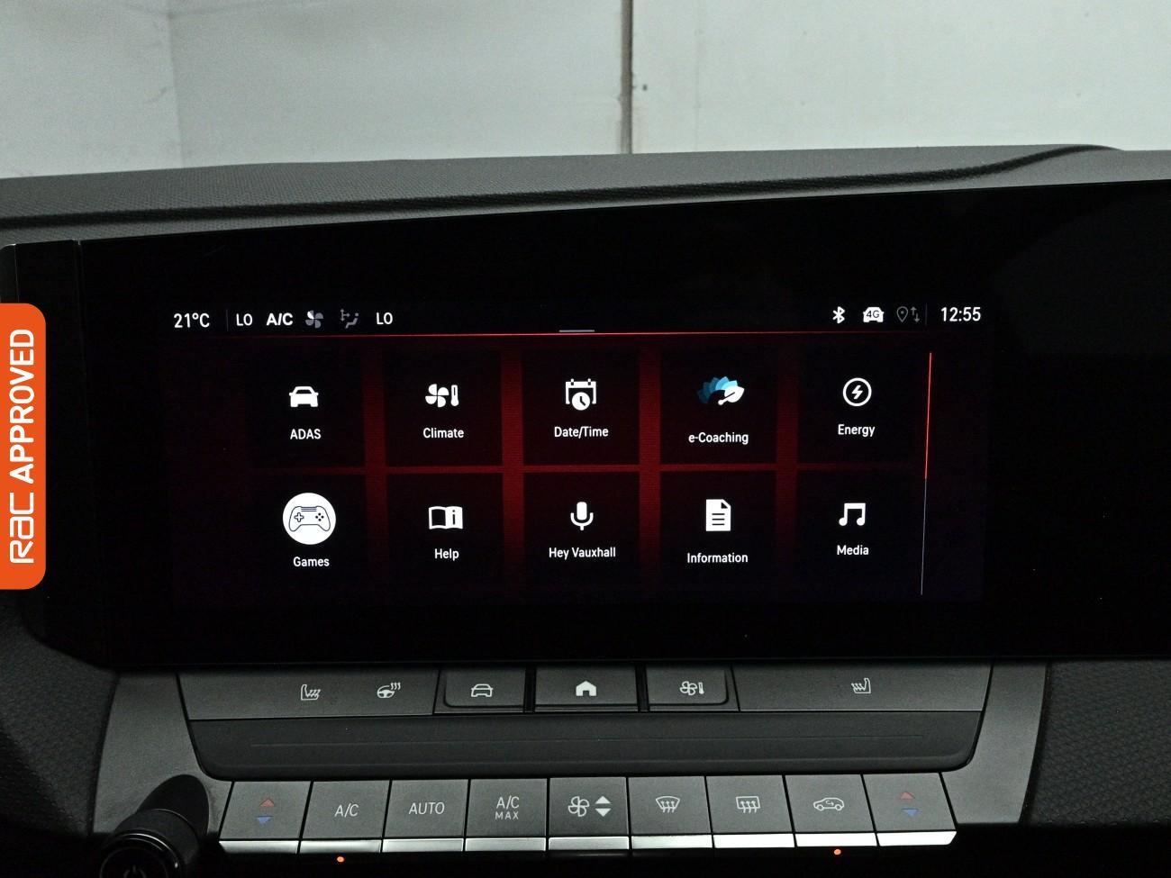 Vauxhall Astra Electric view 20