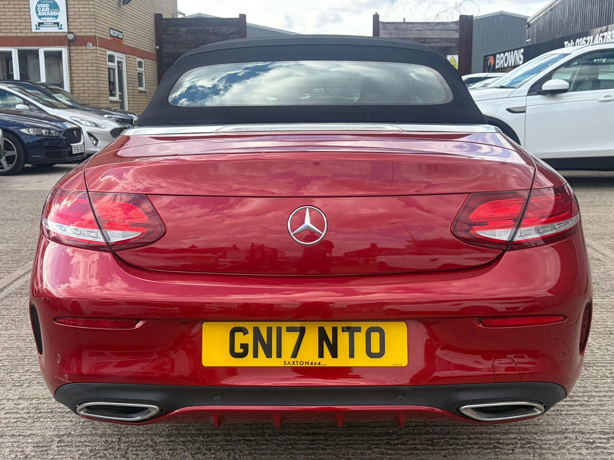 Mercedes-Benz C-Class view 4
