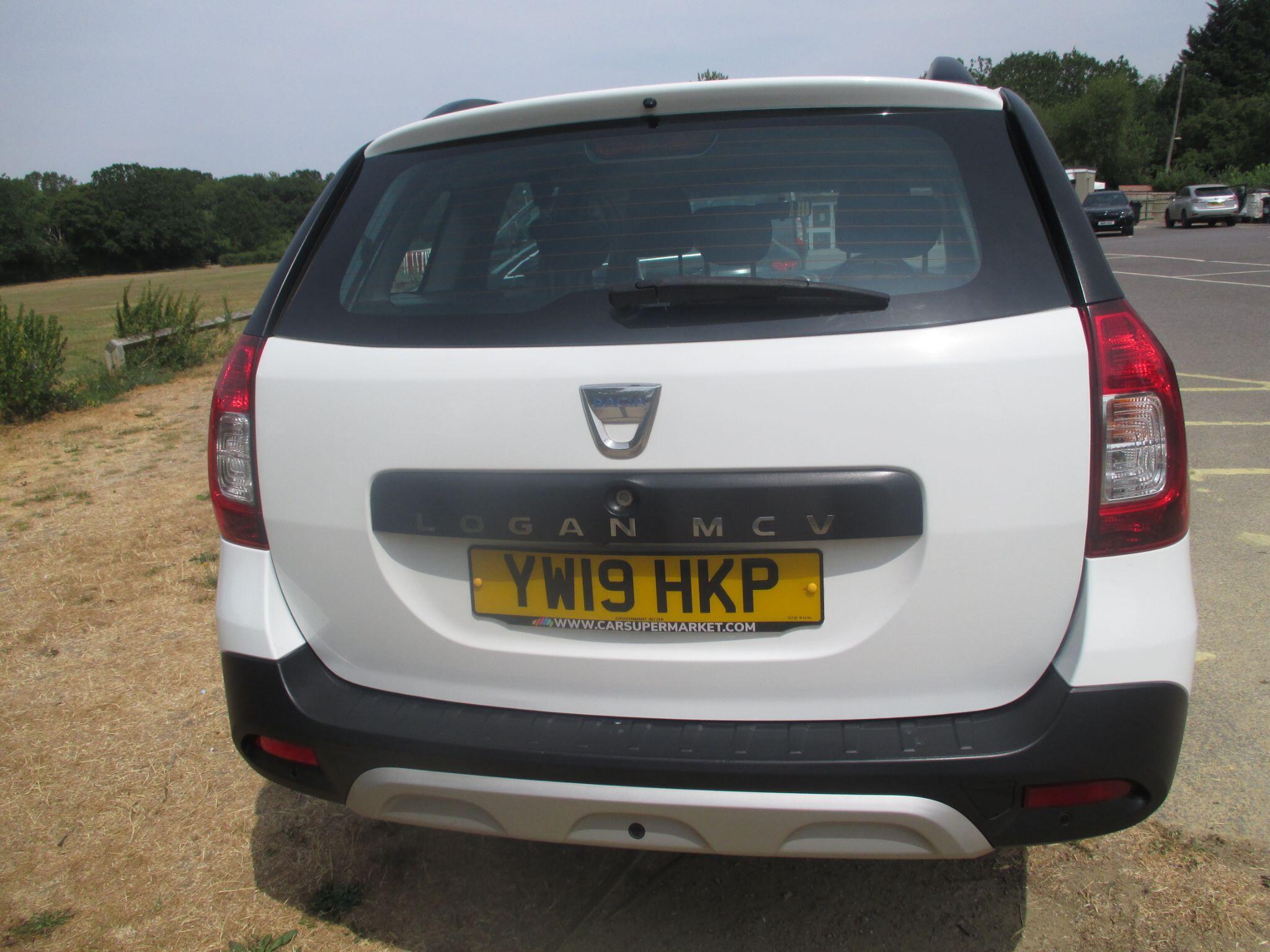 Dacia Logan MCV Stepway view 12