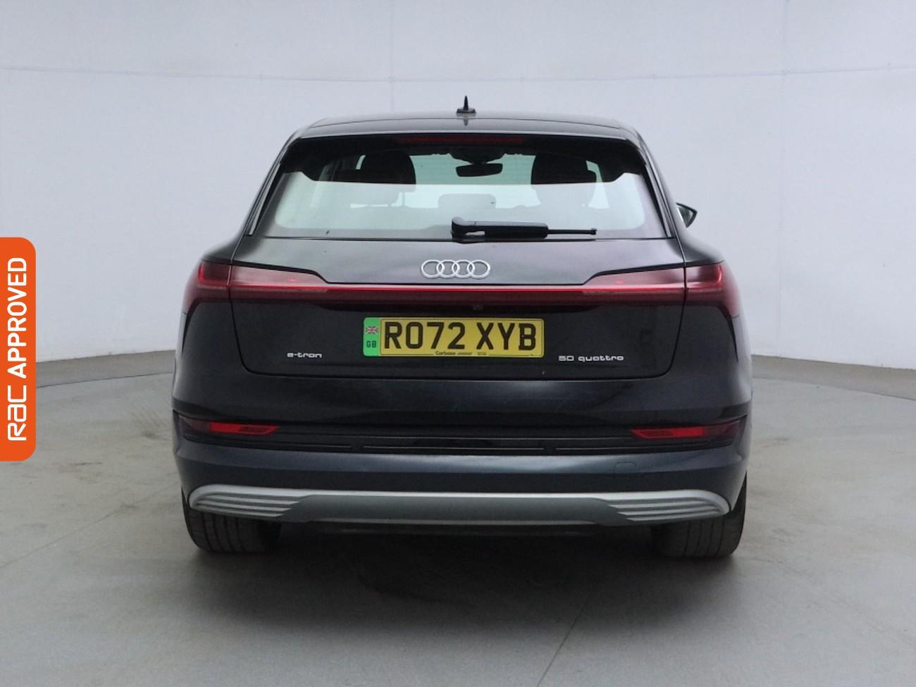 Audi E-Tron view 9
