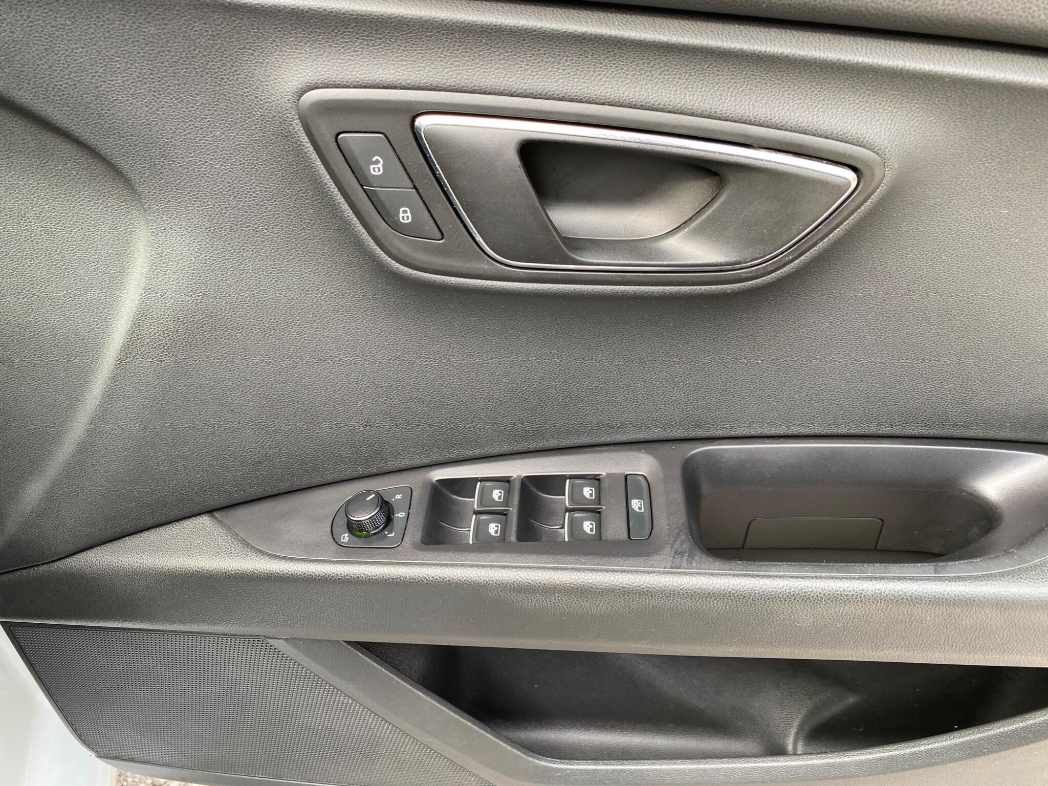Seat Leon Leon view 32