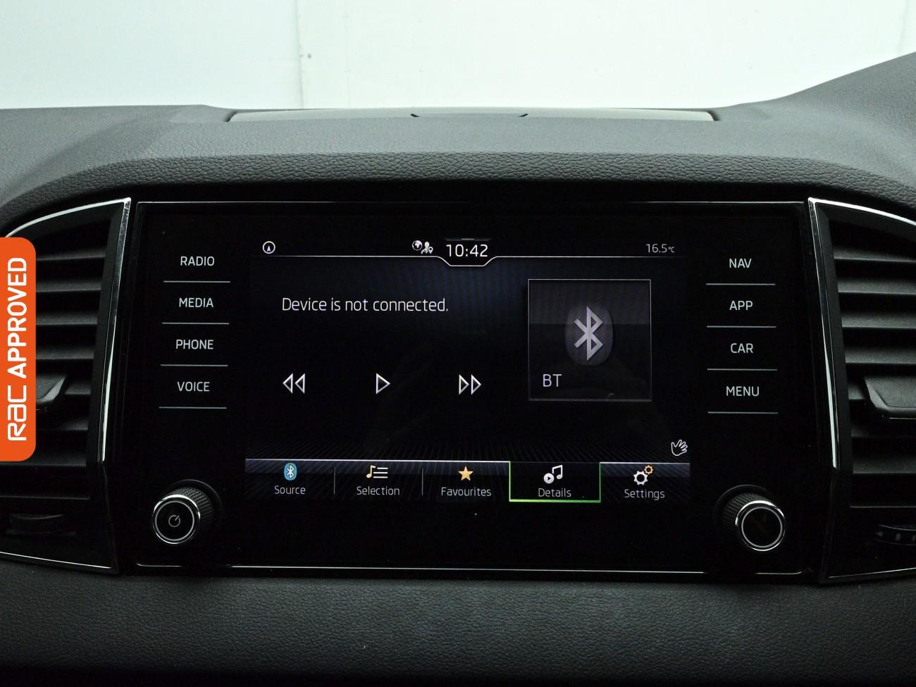 Skoda Karoq view 18