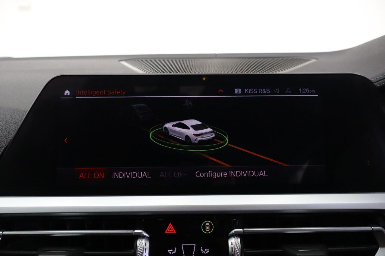 BMW 4 Series view 19