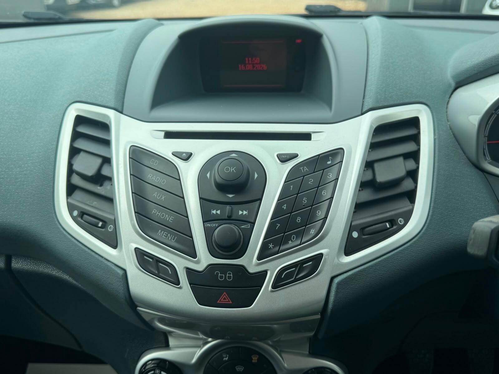 Ford Fiesta view 26
