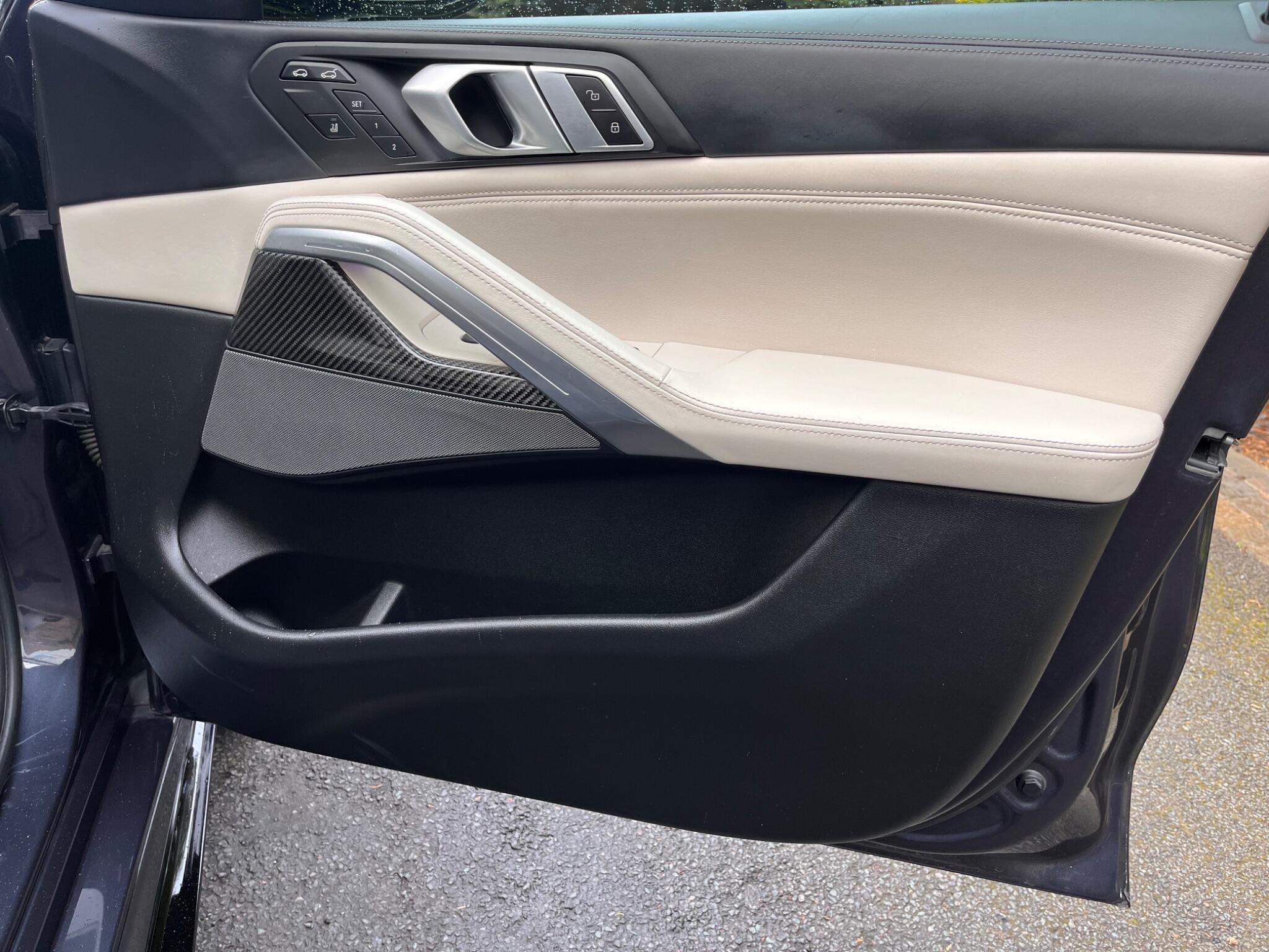 BMW X6 view 69