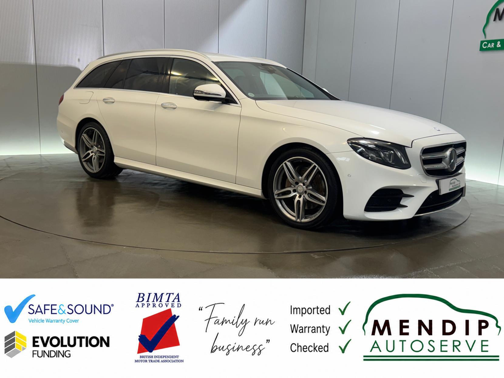 Mercedes-Benz E Class view 32