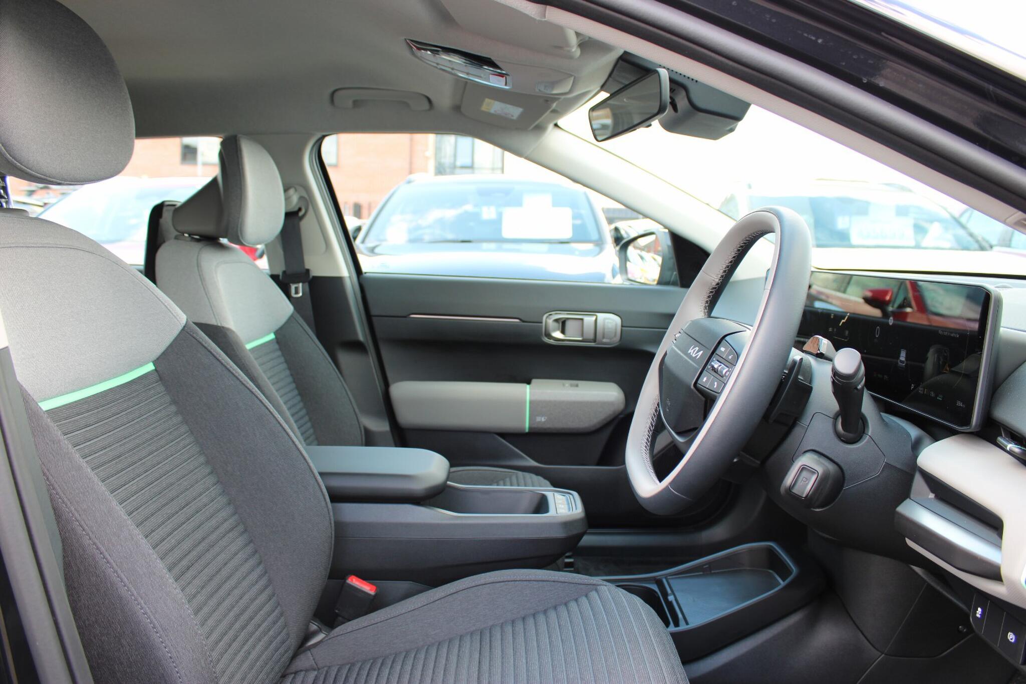 Kia Kia EV4 view 18