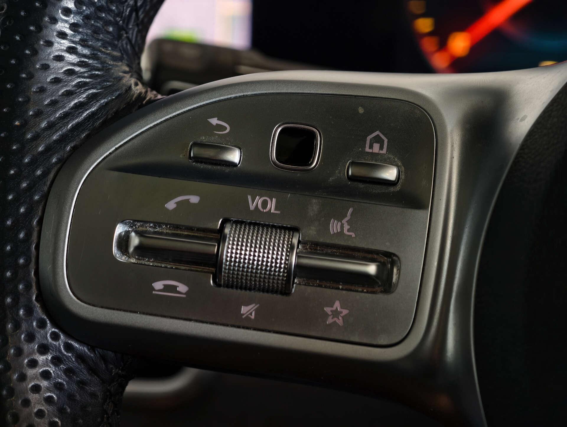 Mercedes-Benz Gle view 30