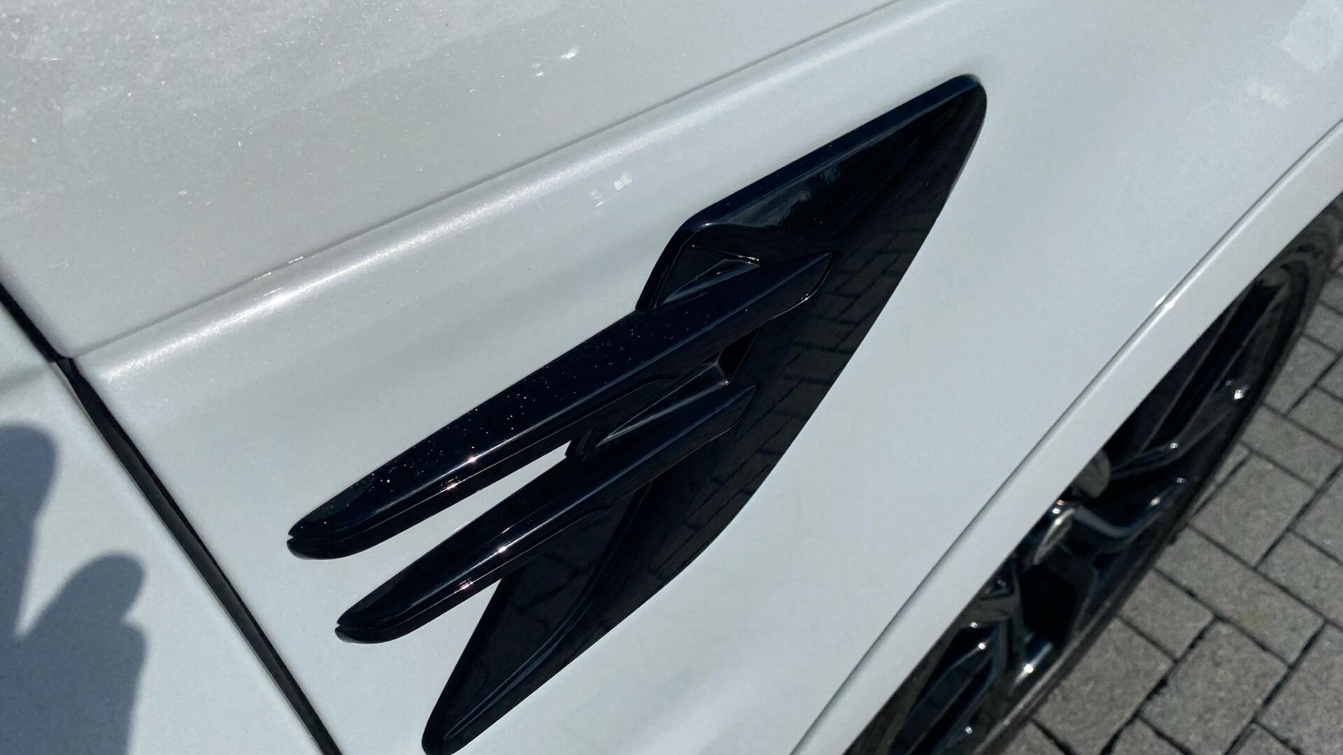 Land Rover Range Rover Sport view 27