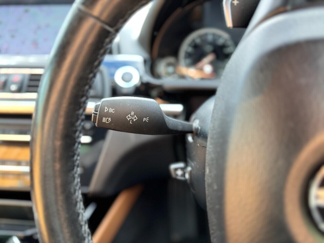 BMW 6 Series view 17