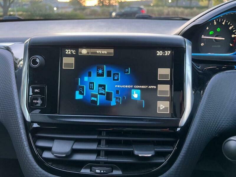 2016 Peugeot 2008 1.2 PureTech Allure Euro 6 (s/s) 5dr • 15,159 miles image 59